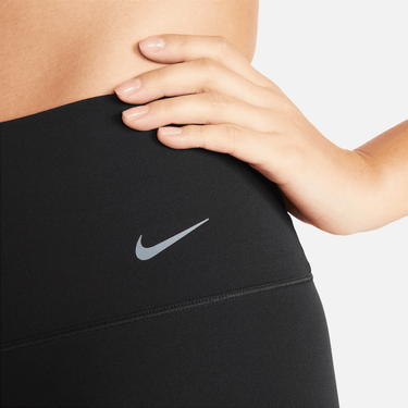 NIKE ZENVY WOMENS GENTLE-SUPPORT HIGH-WAISTED 8" BIKER SHORTS