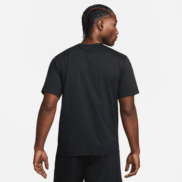 NIKE HYVERSE MEN'S DRI-FIT UV SHORT-SLEEVE VERSATILE TO P