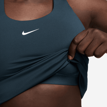 NIKE SWOOSH WOMEN'S MEDIUM-SUPPORT PADDED SPORTS BRA TANK