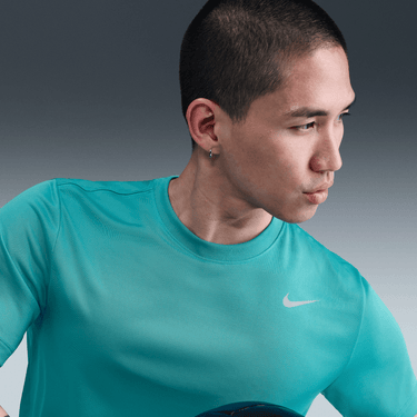 NIKE DRI-FIT MEN'S FITNESS T-SHIRT