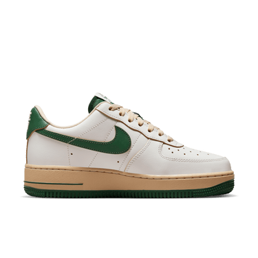 NIKE AIR FORCE 1 '07 LV8 WOMEN'S SHOES