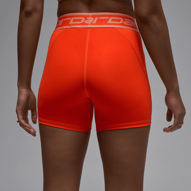 JORDAN SPORT WOMEN'S 5" SHORTS