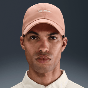 NIKE CLUB UNSTRUCTURED JDI CAP