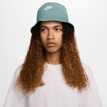 NIKE APEX FUTURA WASHED BUCKET HAT