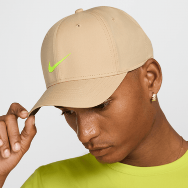 NIKE DRI-FIT RISE STRUCTURED SNAPBACK CAP