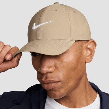 NIKE DRI-FIT CLUB STRUCTURED SWOOSH CAP