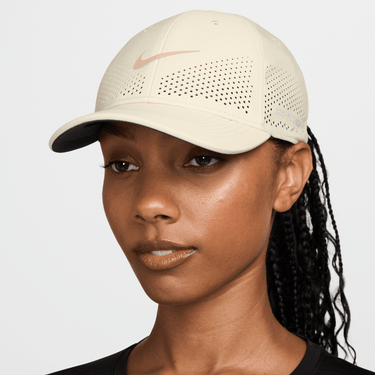 NIKE DRI-FIT ADV CLUB STRUCTURED SWOOSH CAP