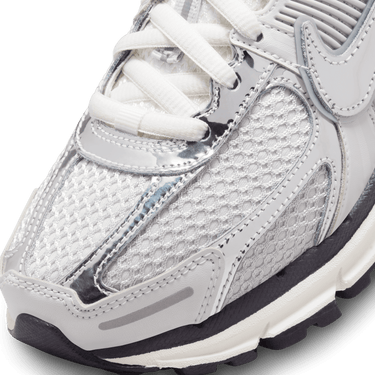 NIKE ZOOM VOMERO 5 WOMEN'S SHOES