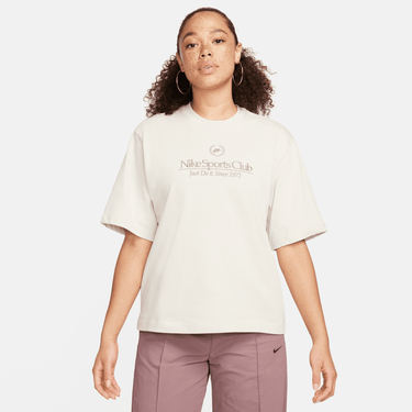 NIKE SPORTSWEAR HERITAGE WOMEN'S BOXY TEE