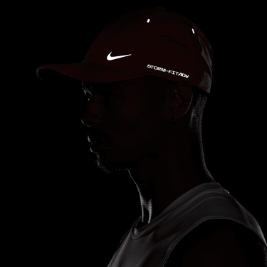 NIKE STORM-FIT ADV CLUB STRUCTURED AEROBILL CAP