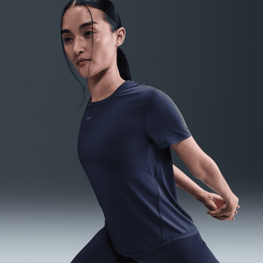 NIKE ONE CLASSIC WOMEN'S DRI-FIT SHORT-SLEEVE T OP