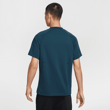 NIKE A.P.S. MEN'S DRI-FIT ADV SHORT-SLEEVE VERSATILE TOP