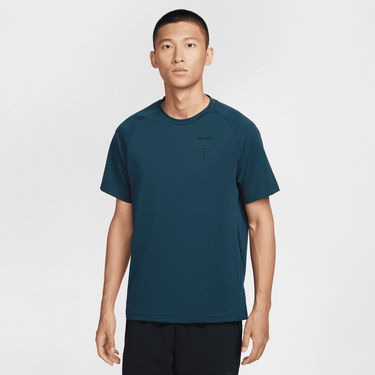 NIKE A.P.S. MEN'S DRI-FIT ADV SHORT-SLEEVE VERSATILE TOP