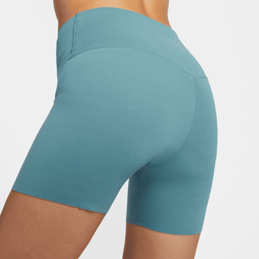 NIKE ZENVY WOMEN'S GENTLE-SUPPORT HIGH-WAISTED 5" BIKER SHORTS