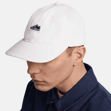 NIKE CLUB UNSTRUCTURED DUNK PATCH CAP