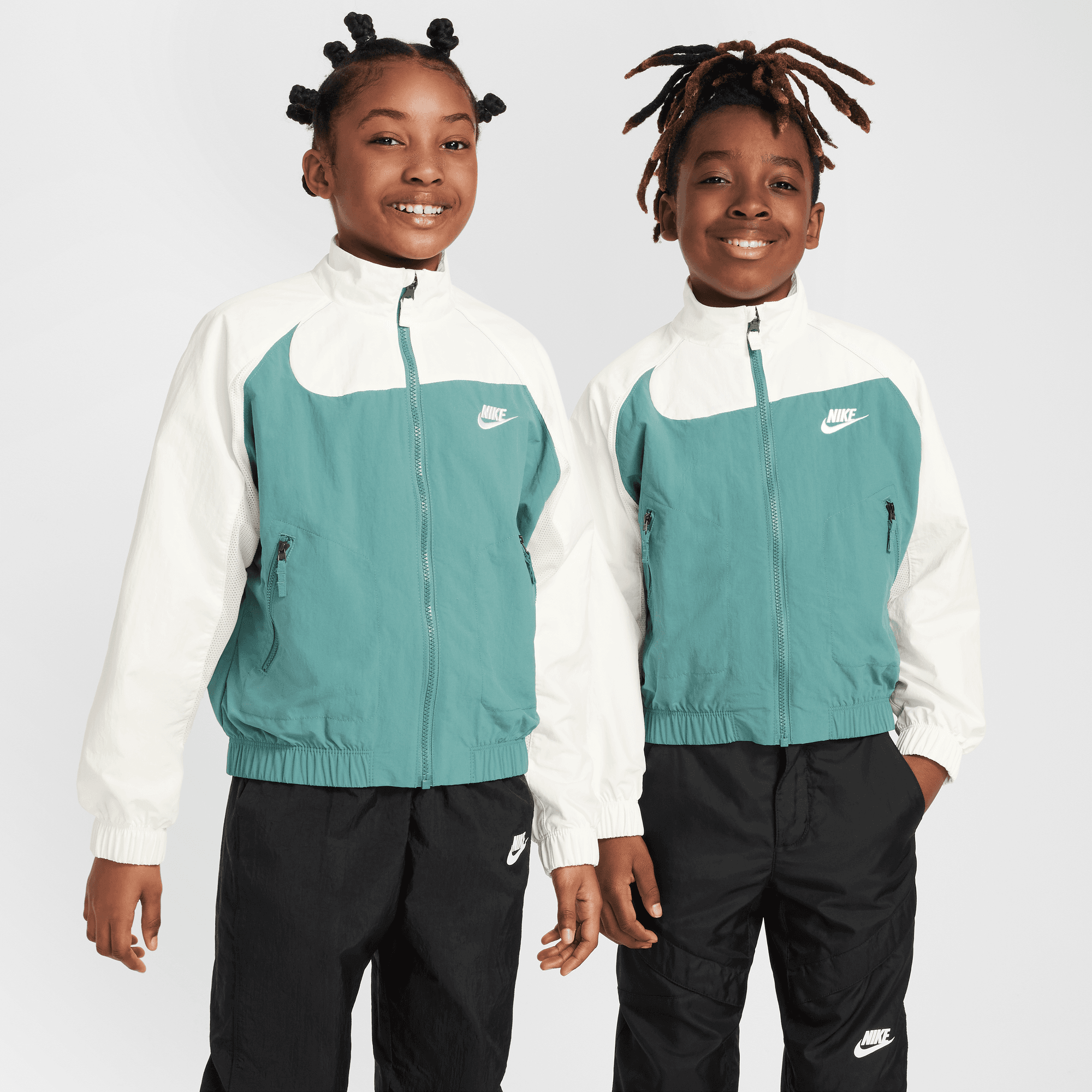 NIKE SPORTSWEAR AMPLIFY BIG KIDS' WOVEN FULL-ZIP JACKET – Park Outlet Ph