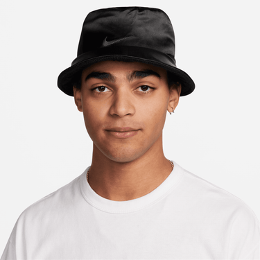 NIKE LIFE APEX REVERSIBLE BUCKET HAT