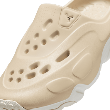 JORDAN ROAM SLIDES