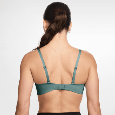 NIKE ALATE MINIMALIST WOMEN'S LIGHT-SUPPORT PADDED CONVERTIBLE SPORTS BRA