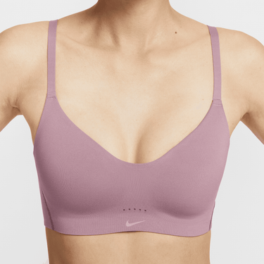 NIKE ALATE MINIMALIST WOMEN'S LIGHT-SUPPORT PADDED CONVERTIBLE SPORTS BRA