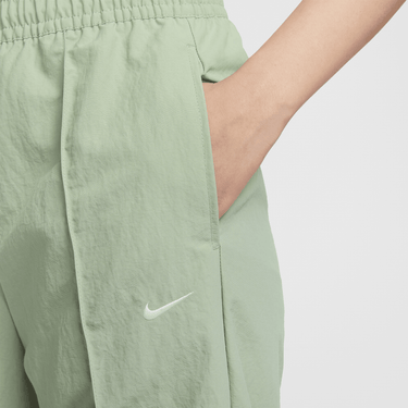 NIKE SPORTSWEAR EVERYTHING WOVENS WOMEN'S MID-RISE OPEN-HEM PANTS