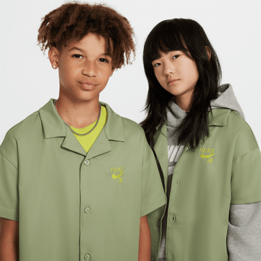 NIKE SB BIG KIDS' DRI-FIT BOWLING SHIRT