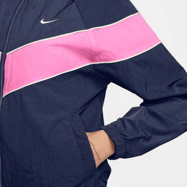 NIKE WINDRUNNER WOMEN'S LOOSE UV WOVEN FULL-ZIP JACKET