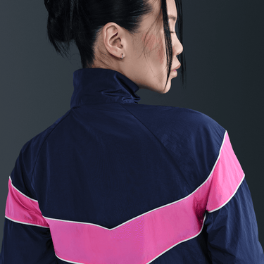 NIKE WINDRUNNER WOMEN'S LOOSE UV WOVEN FULL-ZIP JACKET