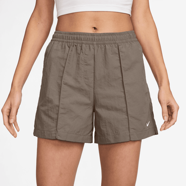 NIKE SPORTSWEAR EVERYTHING WOVENS WOMEN'S MID-RISE 5" SHORTS
