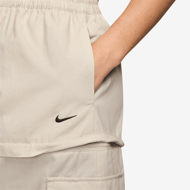 NIKE SPORTSWEAR ESSENTIAL WOMEN'S MID-RISE WOVEN CARGO MIDI SKIRT