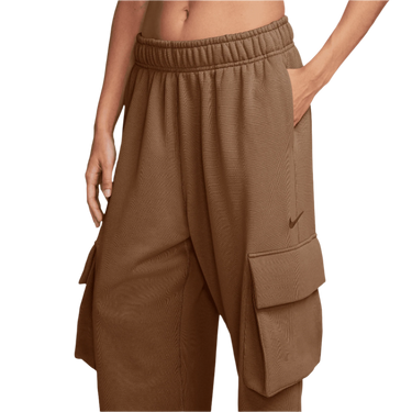 NIKE SPORTSWEAR WOMEN'S LOW-RISE OVERSIZED FRENCH OPEN-HEM TERRY PANTS