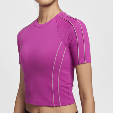 NIKE ONE FITTED WOMEN'S DRI-FIT SHORT-SLEEVE CROPPED TOP