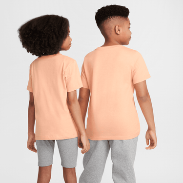 NIKE SPORTSWEAR BIG KIDS' T-SH IRT