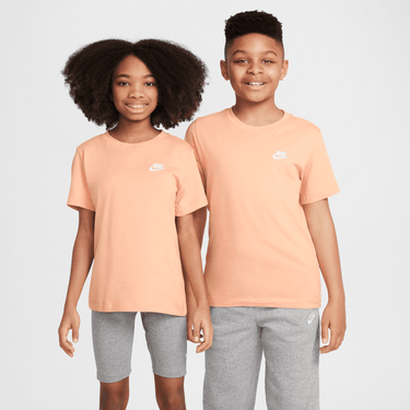 NIKE SPORTSWEAR BIG KIDS' T-SH IRT