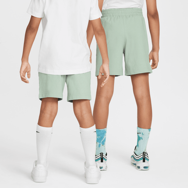 NIKE SPORTSWEAR CLUB BIG KIDS' 6" KNIT SHORTS