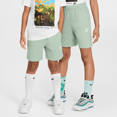 NIKE SPORTSWEAR CLUB BIG KIDS' 6" KNIT SHORTS