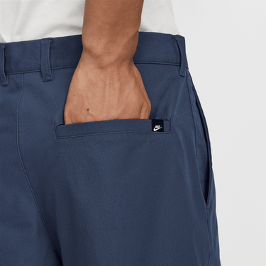 NIKE CLUB MEN'S CHINO SHORTS