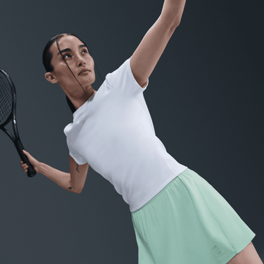 NIKECOURT ADVANTAGE WOMEN'S DRI-FIT SHORT TENNIS SKIRT