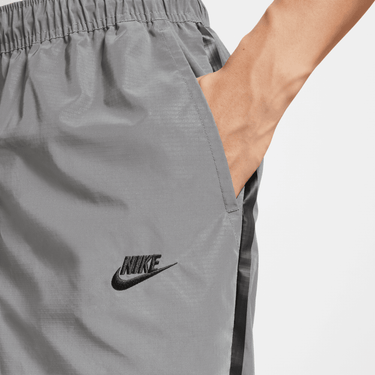 NIKE TECH MEN'S WOVEN FLASH PANTS