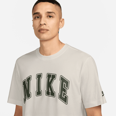 NIKE SPORTS CLUB MEN'S T-SHIRT