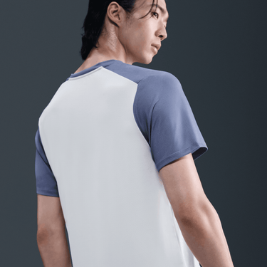 NIKECOURT ADVANTAGE MEN'S TENNIS TOP