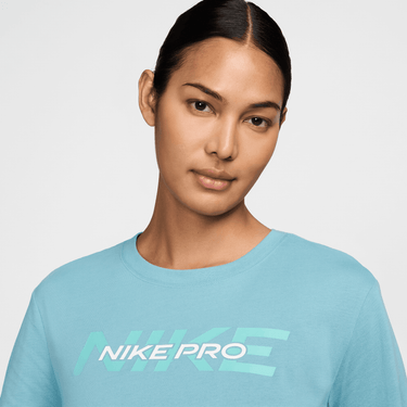 NIKE PRO WOMEN' S SHORT-SLEEVE CROPPED T-SHIRT