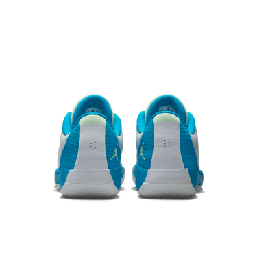 LUKA .77 PF "NAVIGATOR" BASKETBALL SHOES