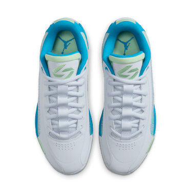 LUKA .77 PF "NAVIGATOR" BASKETBALL SHOES