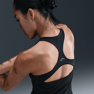NIKE TRAIL WOMEN'S MEDIUM-SUPPORT PADDED SPORTS BRA TANK TOP