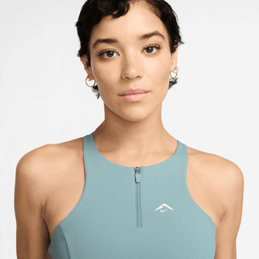 NIKE TRAIL WOMEN'S MEDIUM-SUPPORT PADDED SPORTS BRA TANK TOP