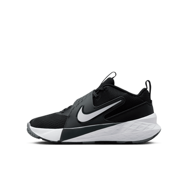 NIKE TEAM HUSTLE D 12 BIG KIDS' BASKETBALL SHOE S
