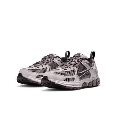 NIKE VOMERO 5 BIG KIDS' SHOES
