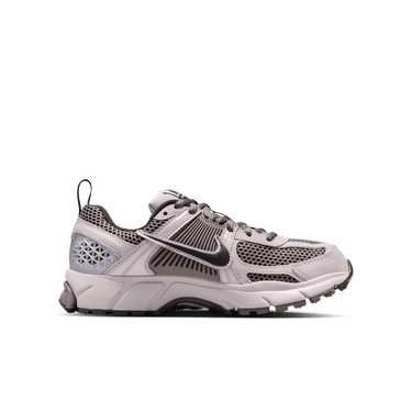 NIKE VOMERO 5 BIG KIDS' SHOES