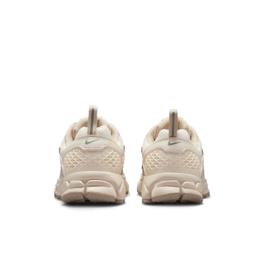 NIKE VOMERO 5 BIG KIDS' SHOES